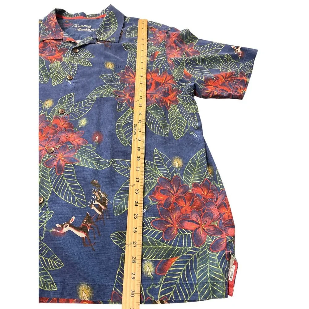 Tommy Bahama Mens XXL Original Fit Silk Hawaiian Shirt Blue Red Rudolf Reindeer - Picture 6 of 8